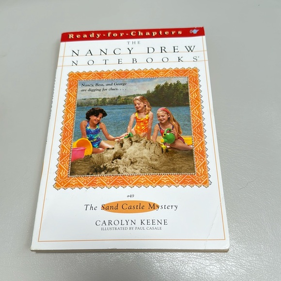 📚5/10.00, The Sand Castle Mystery (Nancy Drew Notebooks #49), clean book - Picture 1 of 9
